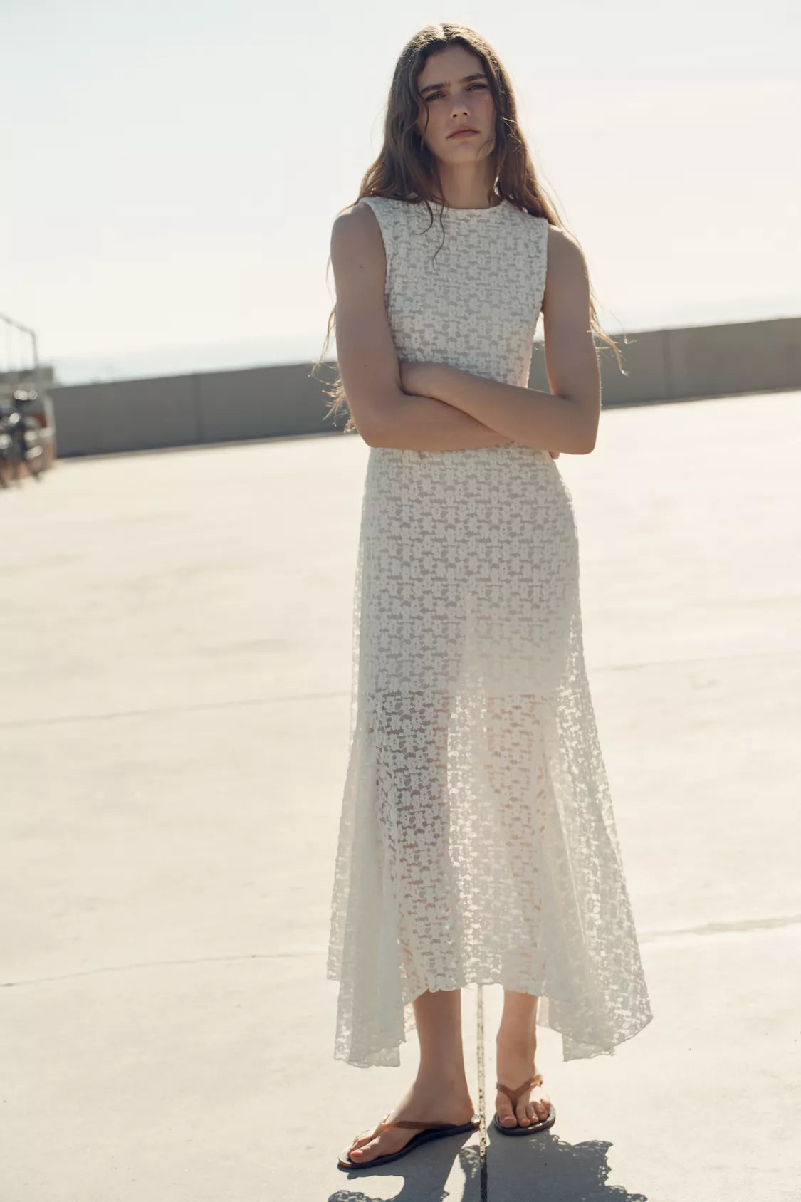 SOFT LACE ASYMMETRICAL MIDI DRESS